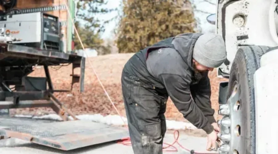 24-Hour Mobile Truck Repair